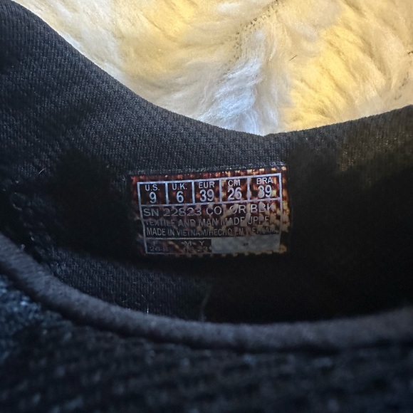 Sketchers Women’s Gratis Strolling Sneaker Shoes Size 9 M 2 Pairs - Picture 11 of 16